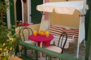 Maria Flora_holidays_in_Apartment_Crete_Heraklion_Chersonisos