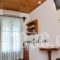 Pansion Matoula_lowest prices_in_Hotel_Sporades Islands_Skiathos_Skiathoshora