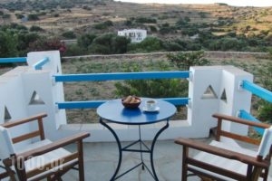 Smaragda Rooms & Studios_travel_packages_in_Cyclades Islands_Sifnos_Platys Gialos