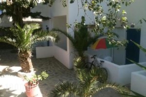 Jimmy's_holidays_in_Room_Cyclades Islands_Paros_Paros Chora