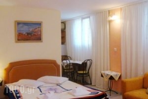 Bonne Nuit Pension_best prices_in_Hotel_Peloponesse_Argolida_Nafplio