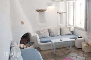 Vega Apartments_travel_packages_in_Cyclades Islands_Syros_Syros Chora