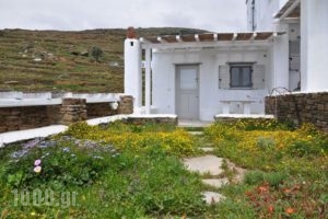 Vega Apartments_holidays_in_Apartment_Cyclades Islands_Syros_Syros Chora