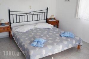 Bungalows Marina_best prices_in_Hotel_Cyclades Islands_Paros_Naousa