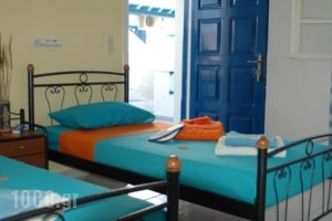 Villa Kostas_accommodation_in_Villa_Cyclades Islands_Sandorini_Perissa