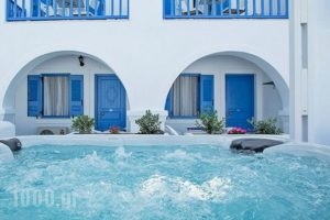 Contaratos Bay_travel_packages_in_Cyclades Islands_Paros_Naousa