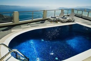 Petit Palace_holidays_in_Hotel_Cyclades Islands_Sandorini_Mesaria