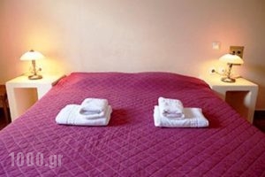 Roumani_holidays_in_Hotel_Piraeus Islands - Trizonia_Spetses_Spetses Chora