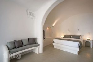 Angels & Stars Suites Spa_lowest prices_in_Hotel_Cyclades Islands_Sandorini_Imerovigli