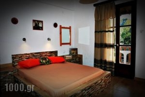 Spiros Rooms_best deals_Hotel_Sporades Islands_Skopelos_Panormos