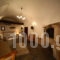 Pyrgos Apartments & Restaurant_accommodation_in_Apartment_Aegean Islands_Chios_Avgonima