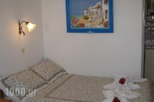 Augusta Studios & Apartments_best prices_in_Apartment_Cyclades Islands_Paros_Piso Livadi