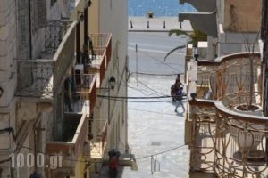 Ariadni Rooms & Apartments_best prices_in_Room_Cyclades Islands_Syros_Syros Chora