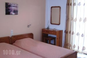 Ero Studios_holidays_in_Hotel_Piraeus Islands - Trizonia_Aigina_Aigina Rest Areas