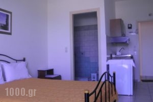 Golden Beach Hill Apartments_accommodation_in_Apartment_Crete_Chania_Daratsos