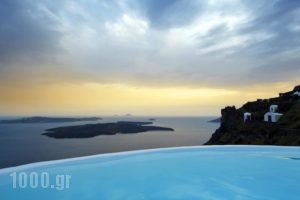 Aqua Luxury Suites Santorini_accommodation_in_Hotel_Cyclades Islands_Sandorini_Imerovigli