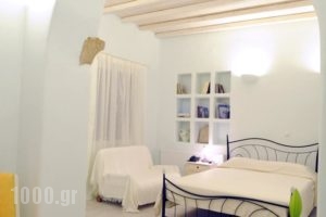 Vincenzo Family Rooms_best deals_Room_Cyclades Islands_Tinos_Tinosora