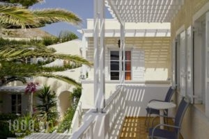 Dolphins Apartments_lowest prices_in_Apartment_Cyclades Islands_Sandorini_Sandorini Chora