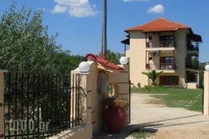 Evangelia's Family House_travel_packages_in_Macedonia_Halkidiki_Ormos Panagias