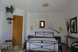 Ostria Studios_best prices_in_Apartment_Cyclades Islands_Sikinos_Sikinos Rest Areas