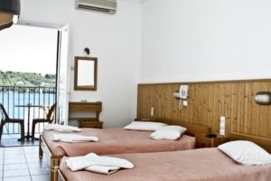 Hotel Christina_best deals_Hotel_Sporades Islands_Skiathos_Skiathos Chora