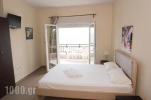 Rooms Elena_accommodation_in_Room_Macedonia_Halkidiki_Nea Potidea