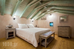 Pandora_holidays_in_Room_Peloponesse_Lakonia_Diros