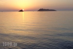 Niki Studios Sea - Front_holidays_in_Hotel_Aegean Islands_Lesvos_Petra