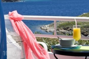 Elpida_accommodation_in_Hotel_Cyclades Islands_Andros_Batsi