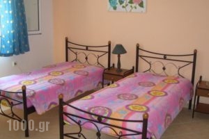 Villa Nikos & Rania_best prices_in_Villa_Sporades Islands_Skiathos_Skiathoshora