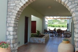 Vilana Studios_best deals_Hotel_Piraeus Islands - Trizonia_Kithira_Kithira Chora