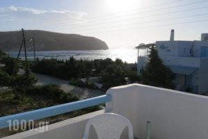 Christo Rooms & Studios_best prices_in_Room_Cyclades Islands_Milos_Apollonia