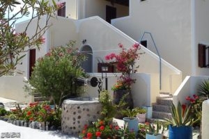 Marina's Studios_accommodation_in_Hotel_Cyclades Islands_Sandorini_Fira