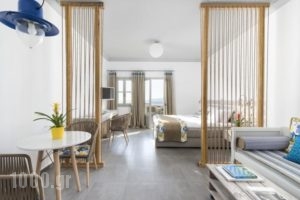 Caldera's Dolphin Suites_best prices_in_Hotel_Cyclades Islands_Sandorini_Fira