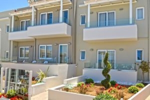 Princess Irini Sea Front Aparthotel_best deals_Hotel_Crete_Rethymnon_Rethymnon City
