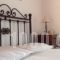 Alexandraki Rooms_travel_packages_in_Peloponesse_Lakonia_Sarti
