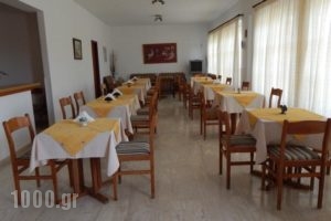 Dina Pension_best deals_Hotel_Aegean Islands_Samos_Samosst Areas