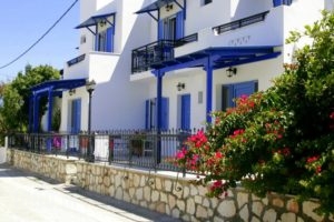 Ikaros Studios & Apartments_holidays_in_Apartment_Cyclades Islands_Naxos_Naxos chora