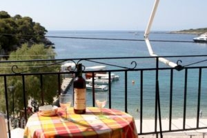 Dimitrios Gkioulis_travel_packages_in_Sporades Islands_Alonnisos_Patitiri