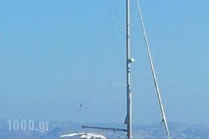 Yacht Charter-Sailing Yacht_accommodation_in_Yacht_Crete_Heraklion_Stalida