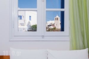 Gaby Rooms_travel_packages_in_Cyclades Islands_Sandorini_Fira