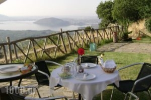 Petrino Pentolvio_accommodation_in_Hotel_Macedonia_kastoria_Argos Orestiko