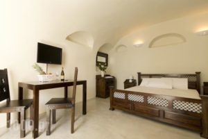 Enalion Suites_best deals_Hotel_Cyclades Islands_Sandorini_Oia