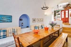 3Arches_holidays_in_Hotel_Cyclades Islands_Sandorini_Sandorini Chora