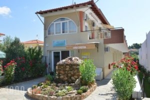 Anna Christina Apartments_travel_packages_in_Macedonia_Halkidiki_Kassandreia