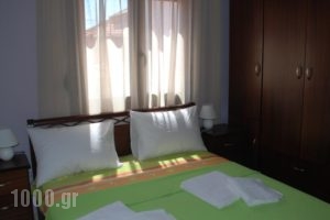 Marianna Apartments_travel_packages_in_Macedonia_Halkidiki_Ierissos