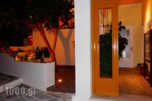 Nikos Verikokos Budget Rooms_travel_packages_in_Cyclades Islands_Naxos_Naxos Chora