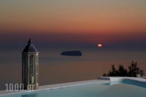 Athermi Suites_travel_packages_in_Cyclades Islands_Sandorini_Fira