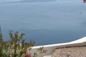 Lava Oia_lowest prices_in_Hotel_Cyclades Islands_Sandorini_Oia