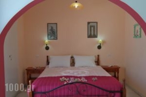 Studios Zafiri_best deals_Hotel_Cyclades Islands_Naxos_Naxos chora